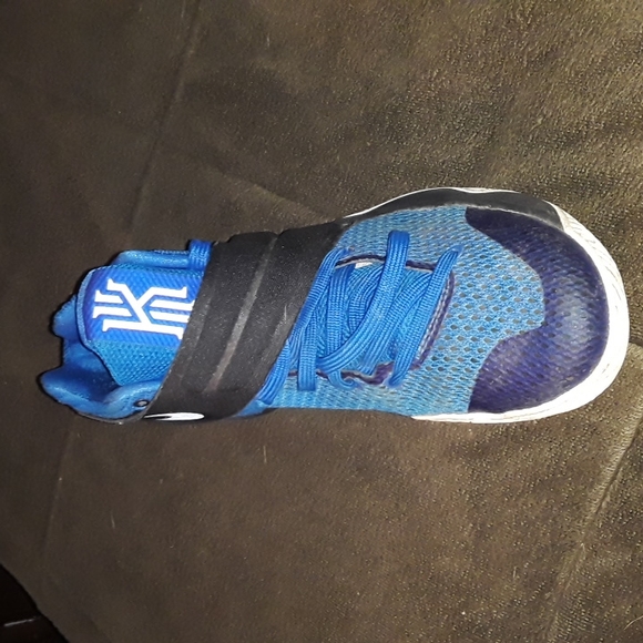 Nike kyrie 2 sneakers - Picture 1 of 5